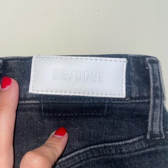 Re/Done 90s High-Rise Ankle Crop Jeans in Stoned Noir Size 24 - Picture 12 of 13